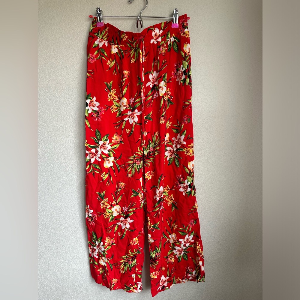 Joe Benbasset Bright Red Floral Wide-Leg Pants